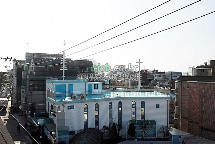 서울 중랑구 단독건물(교회+사택) 매매합니다. 지하철 7호선 5분거리. - 6번 사진