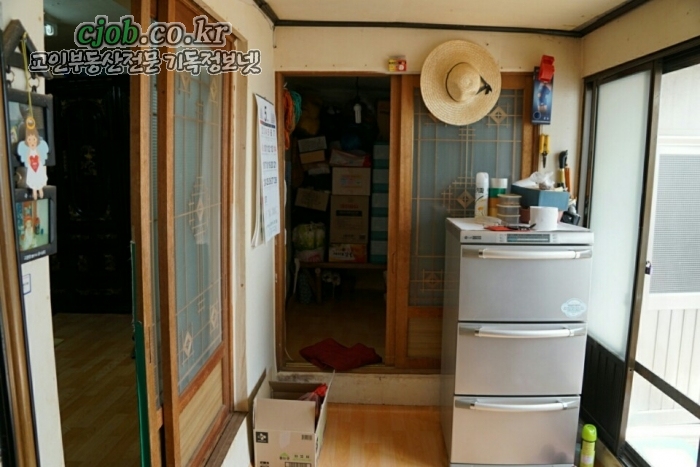 충북 단양 산자락에 위치한 아늑한 집을 매매합니다 - 6번째 사진. (기독정보넷 - 기독교 일반부동산.) 