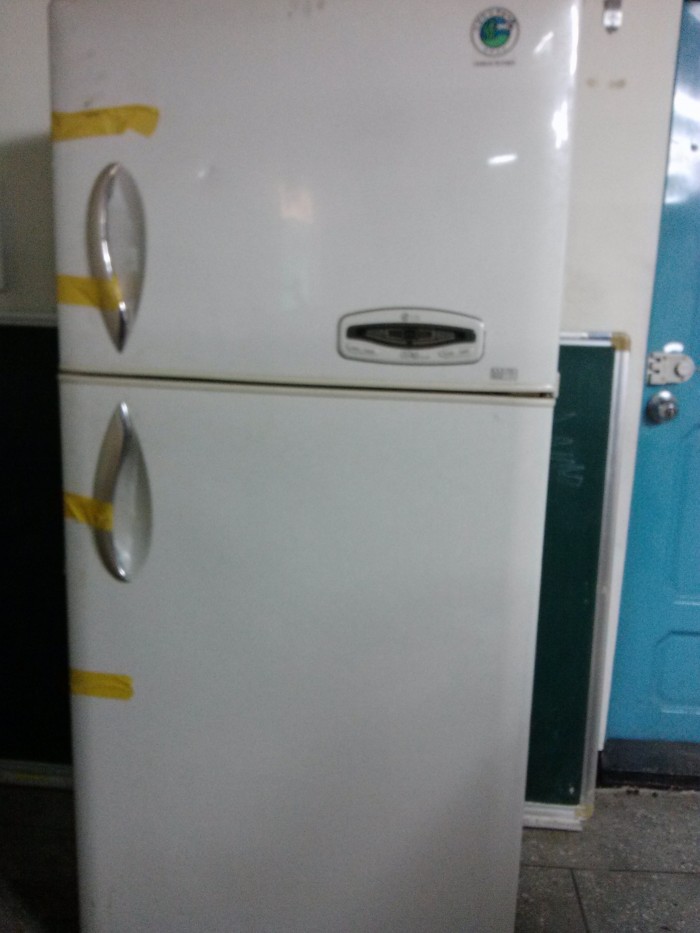 530리터 용량의 냉장고입니다.