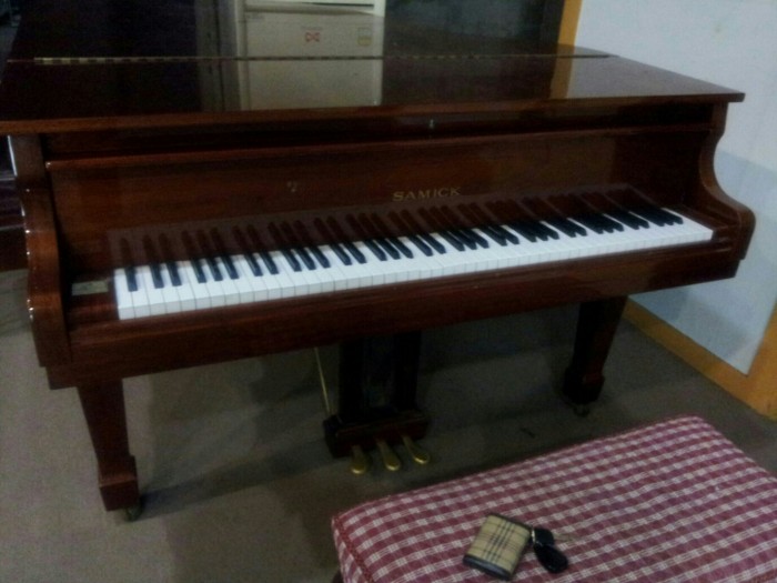 [중고] 삼익 그랜드 피아노 G-172C - 1번째 사진. (기독정보넷 - 기독교 벼룩시장.) 