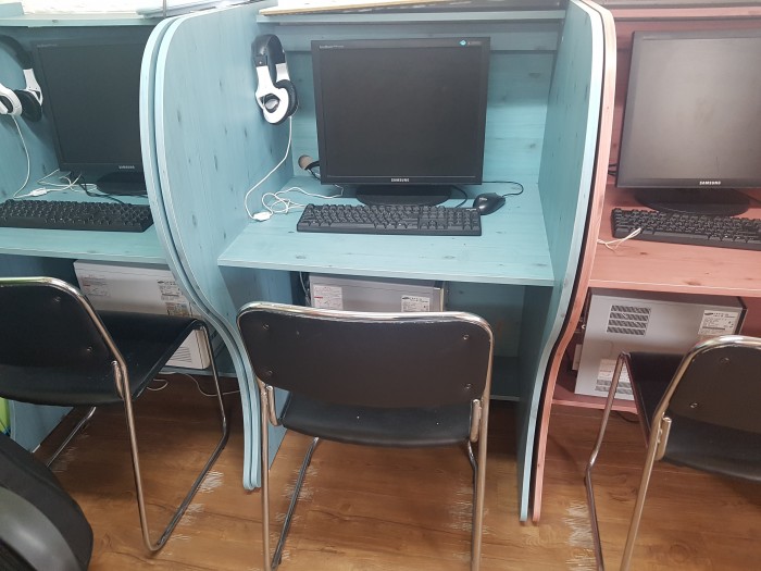 컴퓨터,책상,의자 7세트 =2,5천
