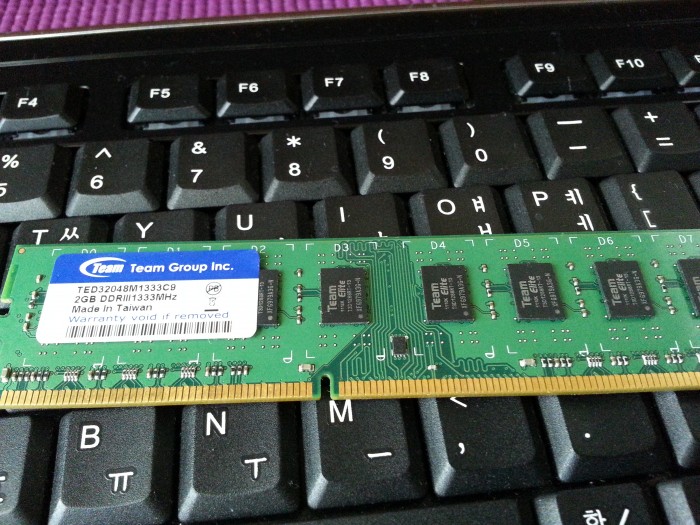 데스크탑용 램, DDR3 (2기가 2개) - 3번째 사진. (기독정보넷 - 기독교 벼룩시장.) 