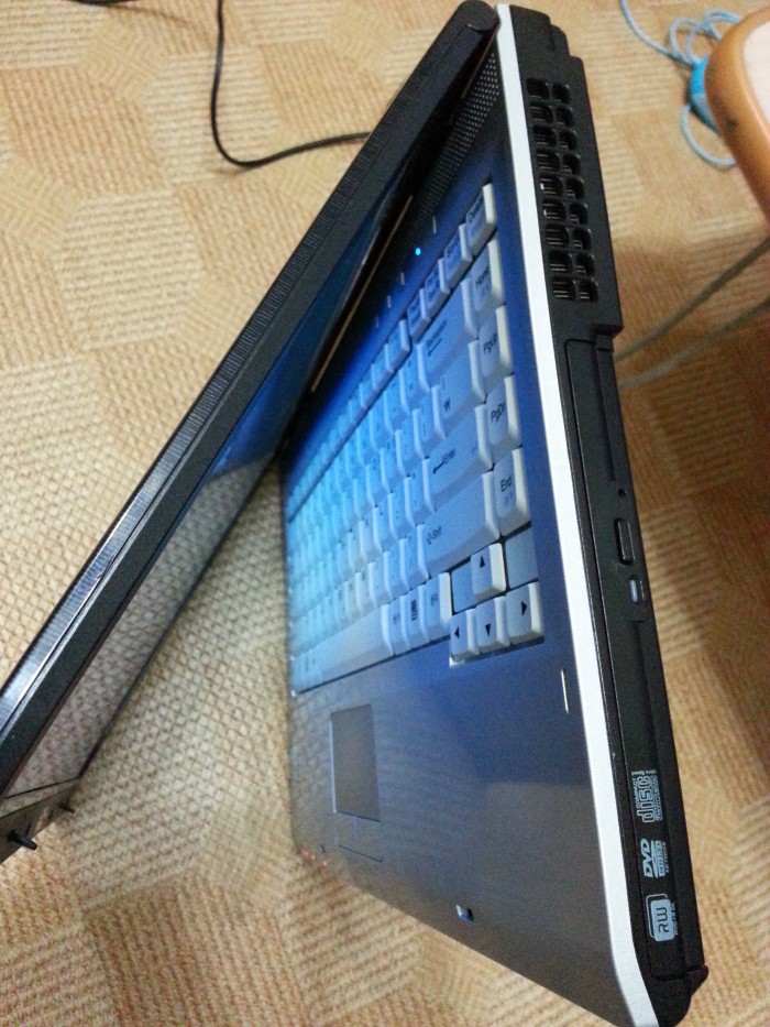 LG X노트 노트북(코어투 듀오) - 3번째 사진. (기독정보넷 - 기독교 벼룩시장.) 