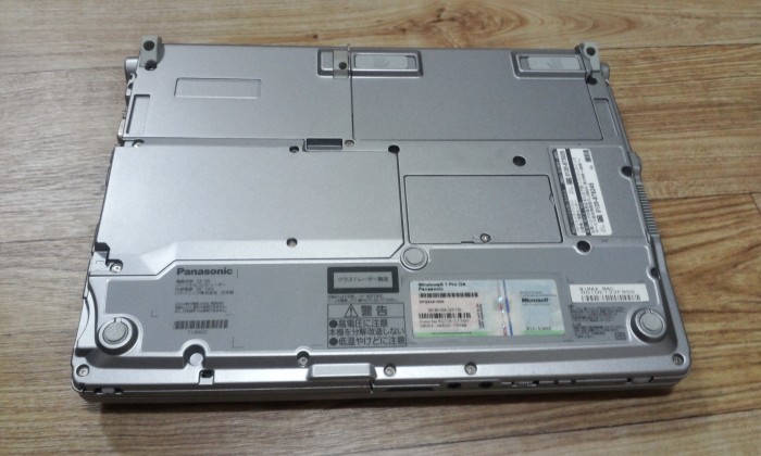 파나소닉 12인치 코어 i5 노트북 CF-S9 25만원 - 2번째 사진. (기독정보넷 - 기독교 벼룩시장.) 