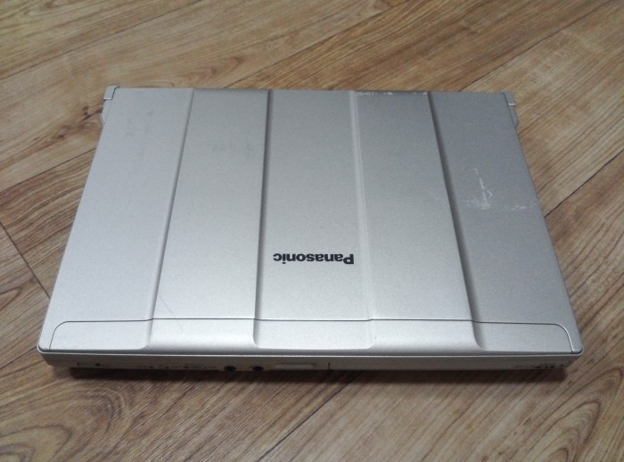 파나소닉 12인치 코어i5 노트북 CF-S9 배터리 8시간 사용 - 1번째 사진. (기독정보넷 - 기독교 벼룩시장.) 