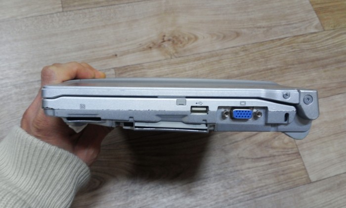 파나소닉 12인치 코어i5 M520 노트북 CF-S9 추가 사진 - 2번째 사진. (기독정보넷 - 기독교 벼룩시장.) 