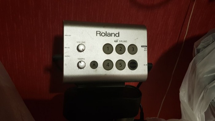 전자드럼 Roland HD-1 판매합니다. - 2번째 사진. (기독정보넷 - 기독교 벼룩시장.) 