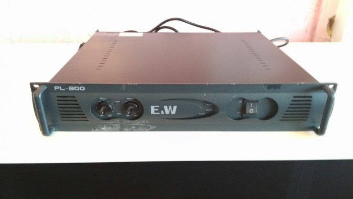 E&W PL800 파워앰프 팝니다. - 1번째 사진. (기독정보넷 - 기독교 벼룩시장.) 