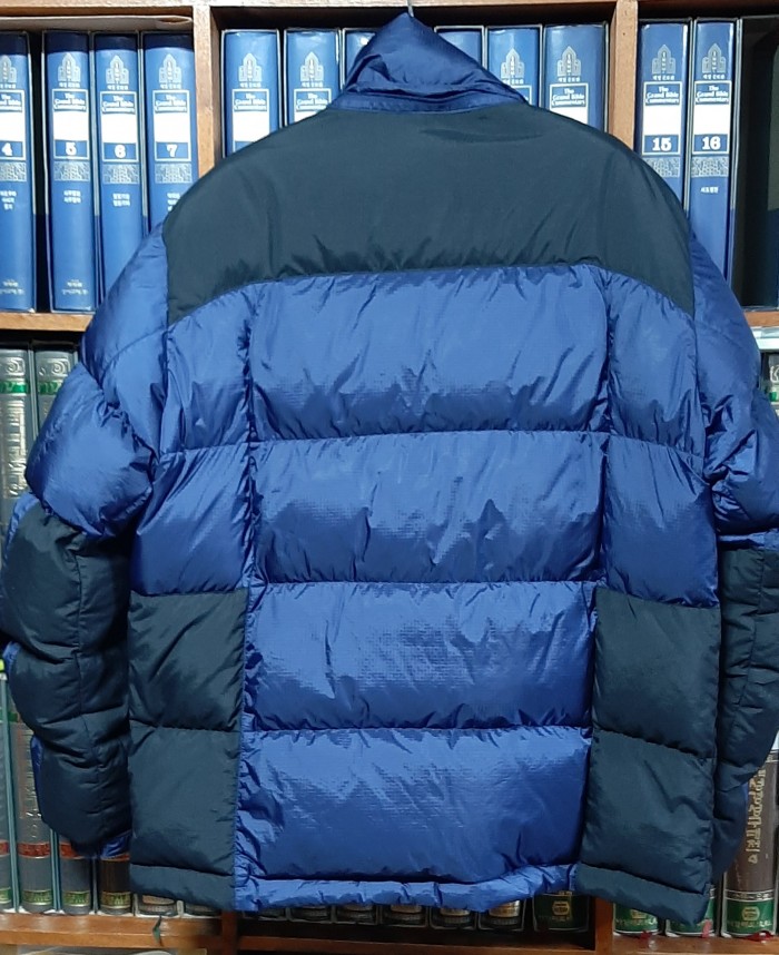 남성 코오롱 겨울 옷 판매 - 2번째 사진. (기독정보넷 - 기독교 벼룩시장.) 
