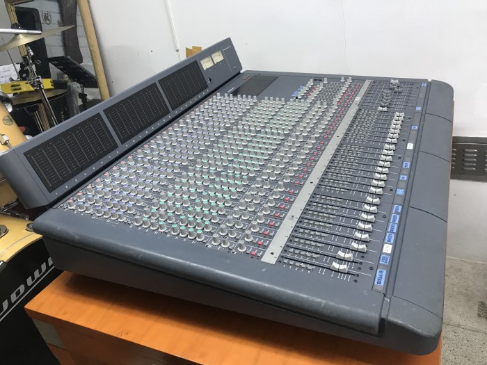 Tascam MU-2624 콘솔 - 1번째 사진. (기독정보넷 - 기독교 벼룩시장.) 